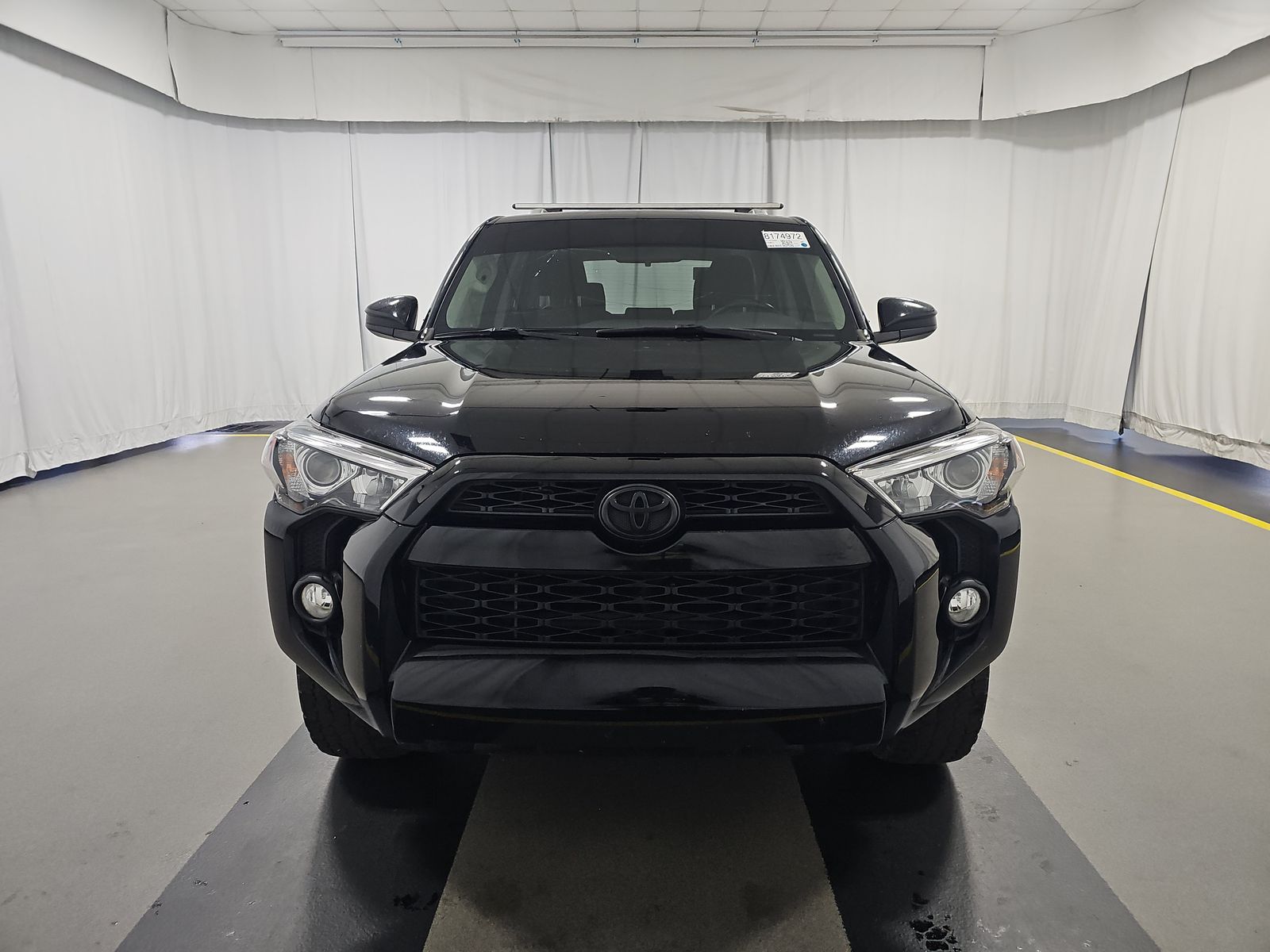 Toyota 4Runner 2016 — photo 2