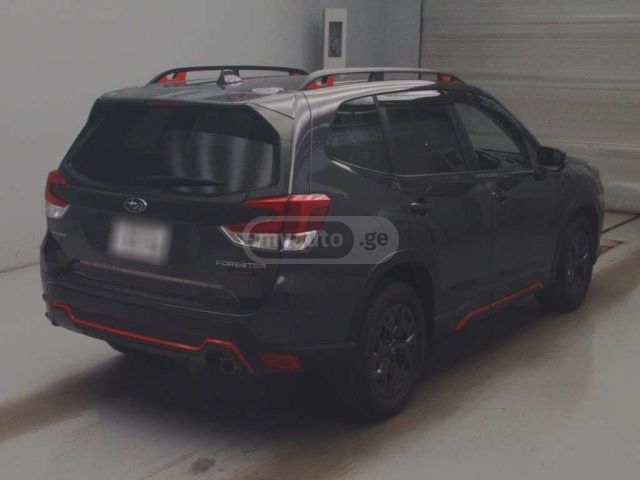 Subaru Forester 2022 — photo 2