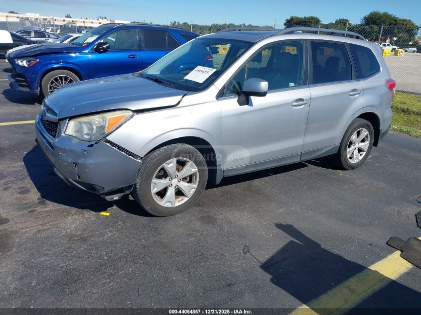 Subaru Forester 2015 — photo 2