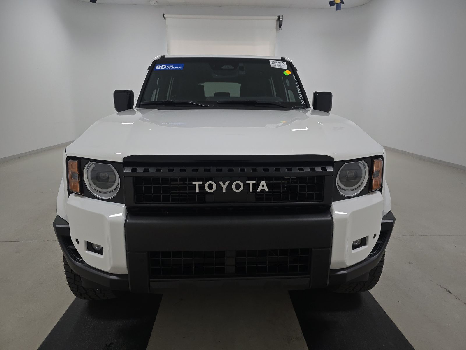 Toyota Land Cruiser 2025 — photo 2