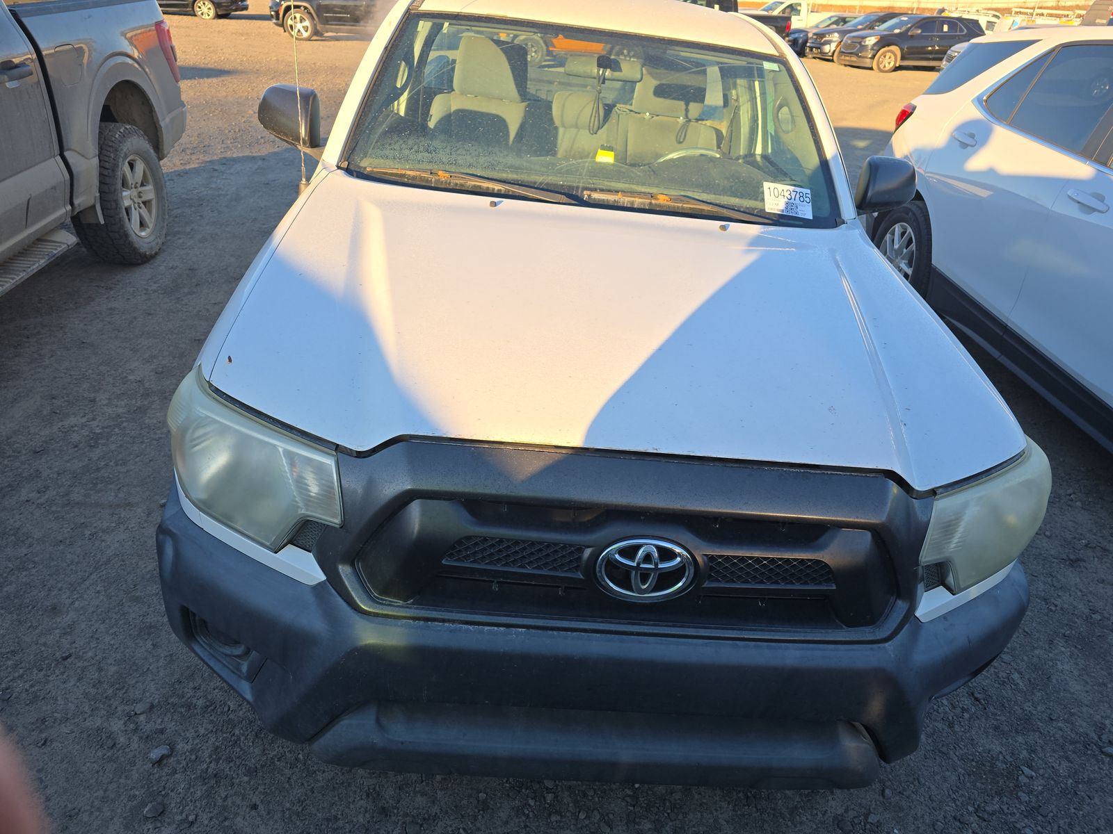 Toyota Tacoma 2014 — photo 2
