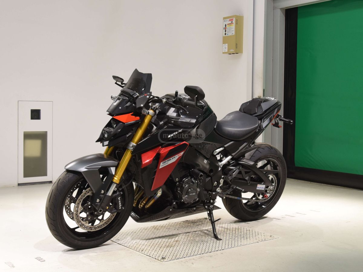 Suzuki GSX-S1000