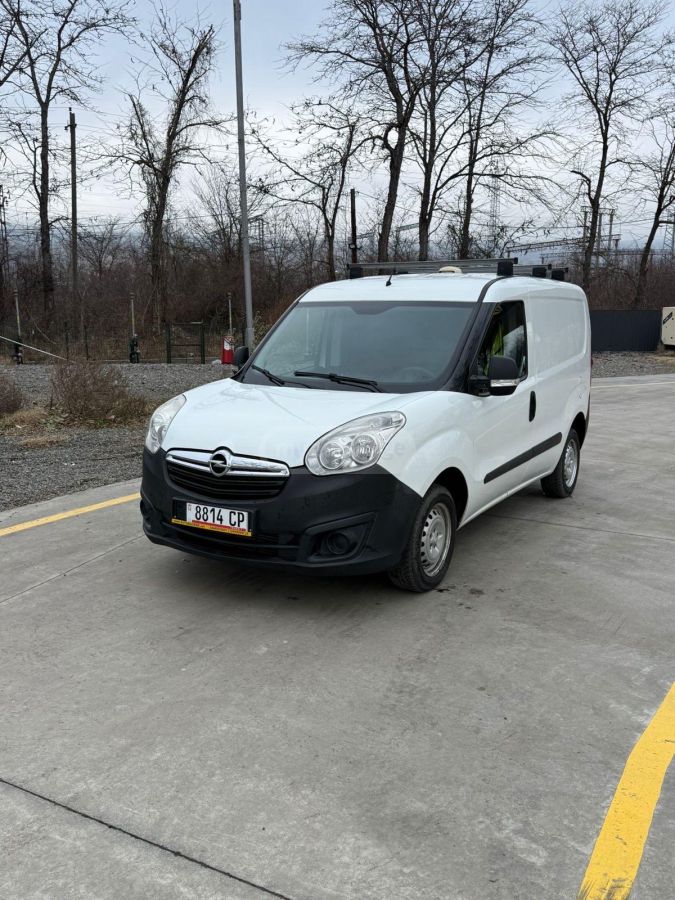 Opel Combo 2013 — photo 2