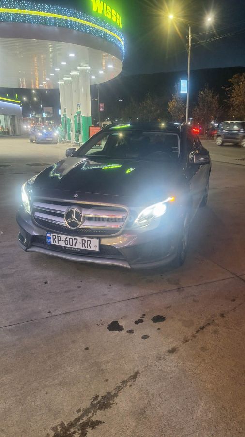 Mercedes-Benz GLA 250 2015 — photo 2
