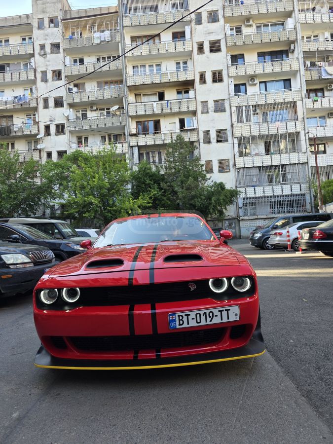 Dodge Challenger