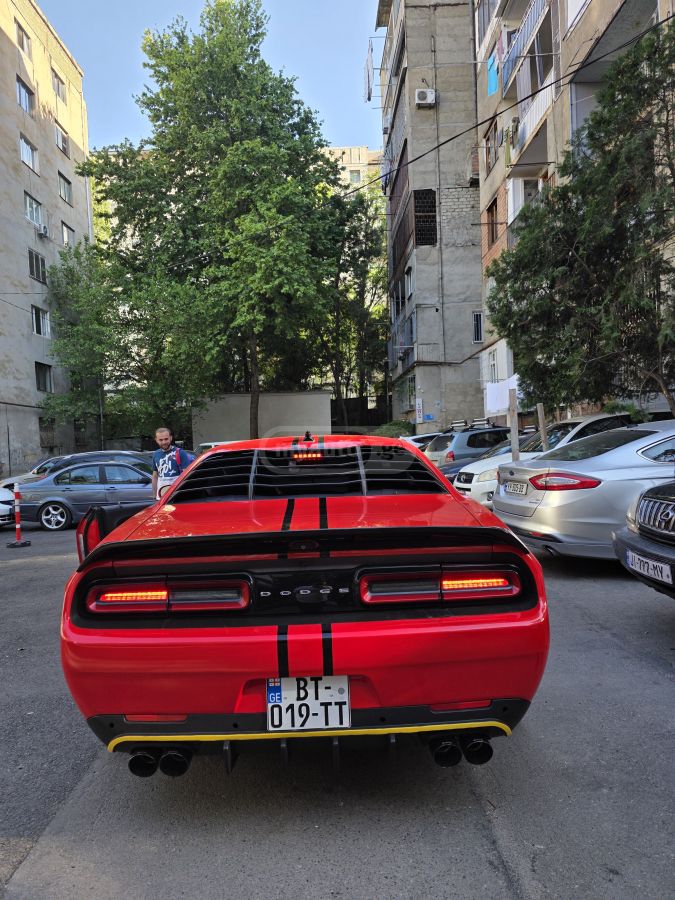 Dodge Challenger 2016 — photo 2