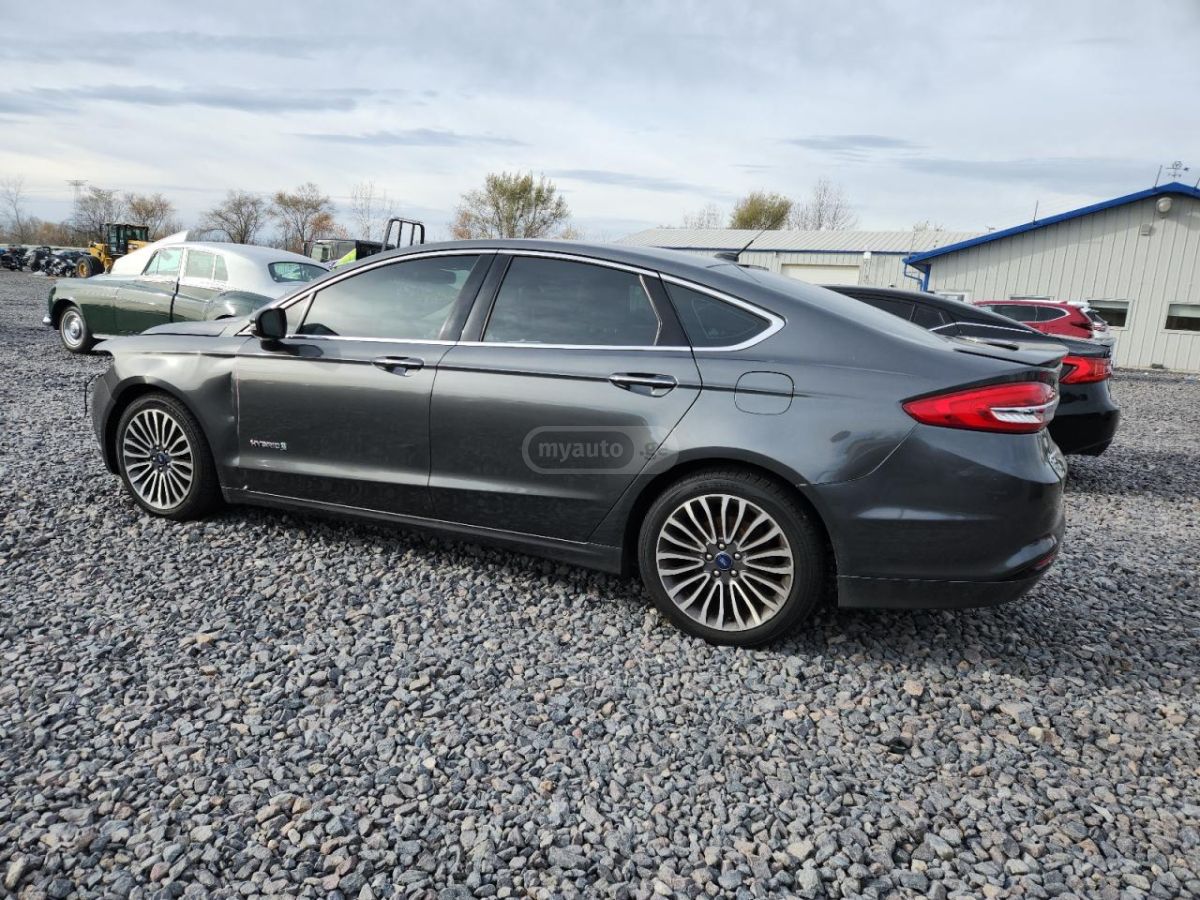 Ford Fusion 2018 — photo 2