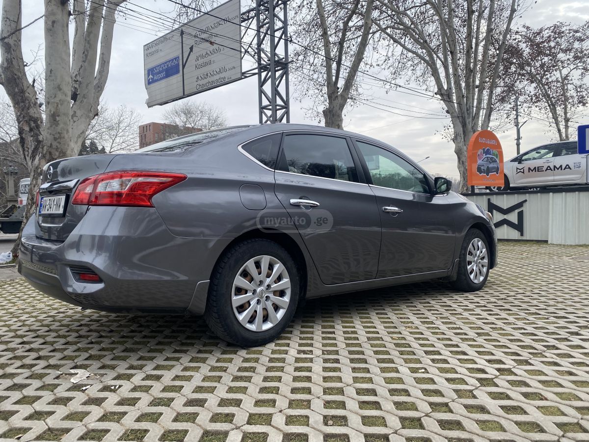 Nissan Sentra 2017 — photo 2