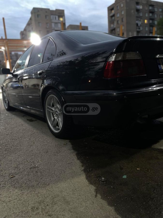 BMW 525 2003 — photo 2