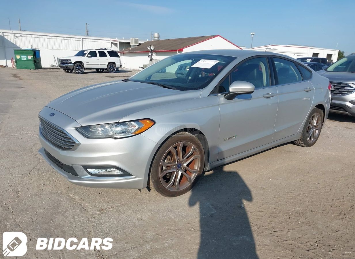 Ford Fusion 2017 — photo 2