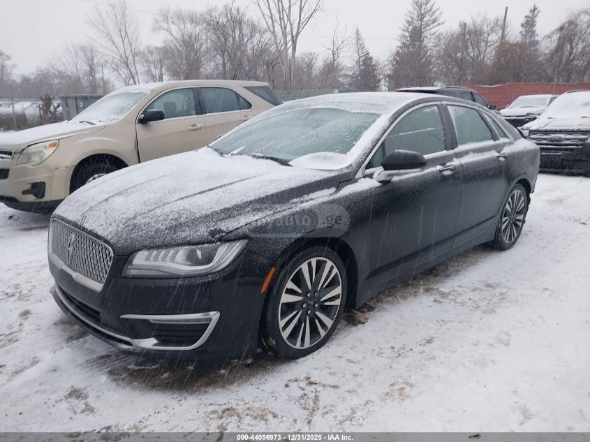 Lincoln MKZ 2018 — photo 2