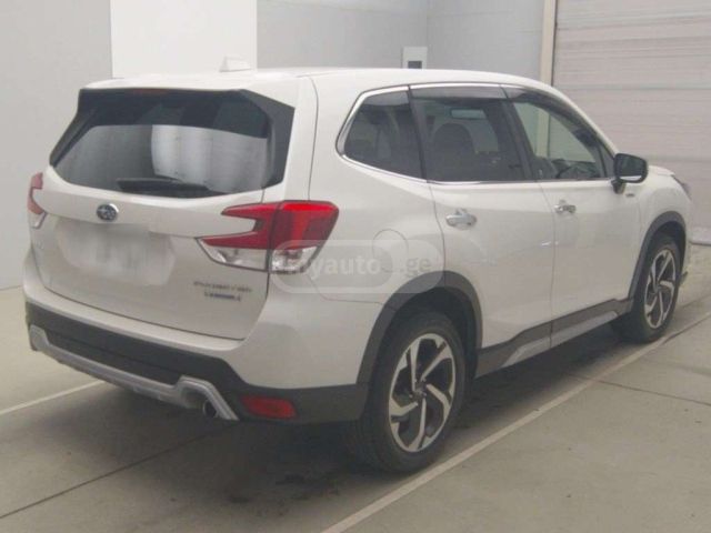 Subaru Forester 2021 — photo 2
