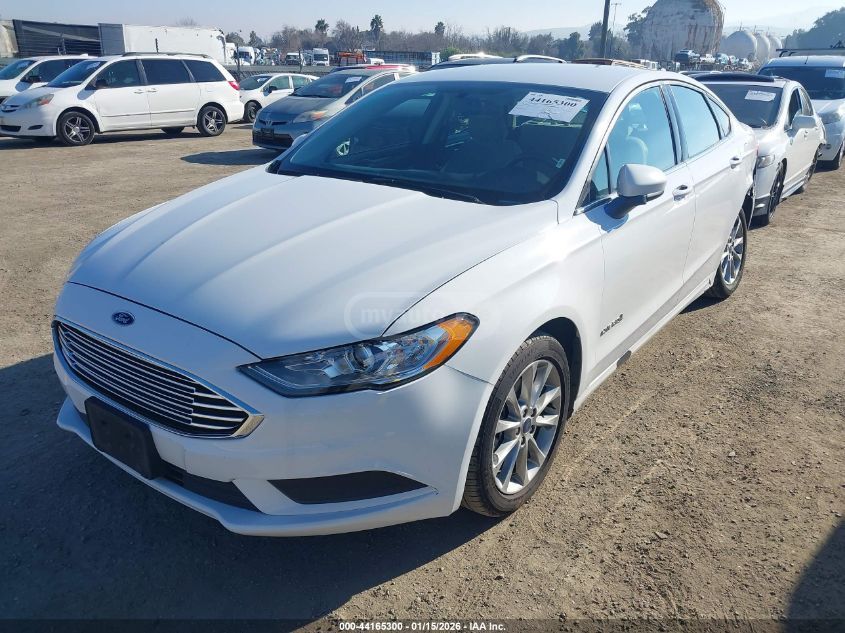 Ford Fusion 2017 — photo 2