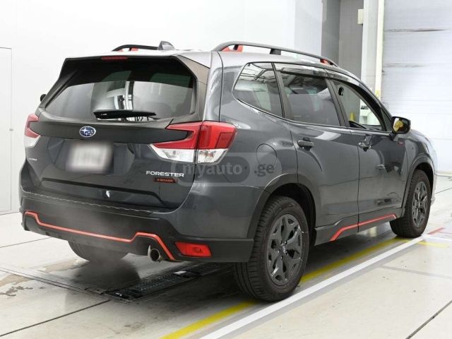 Subaru Forester 2021 — photo 2