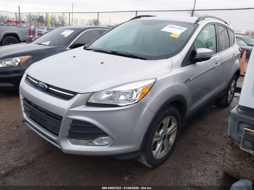 Ford Escape 2016 — photo 2