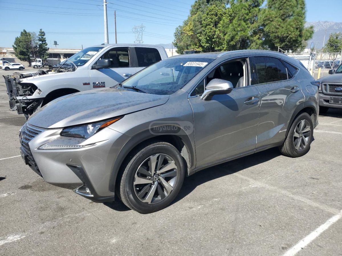 Lexus NX 200