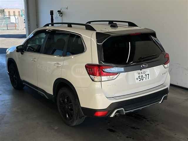 Subaru Forester 2021 — photo 2