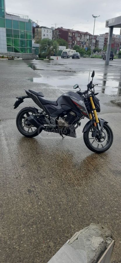 Honda CB 300 F 2023 — photo 2