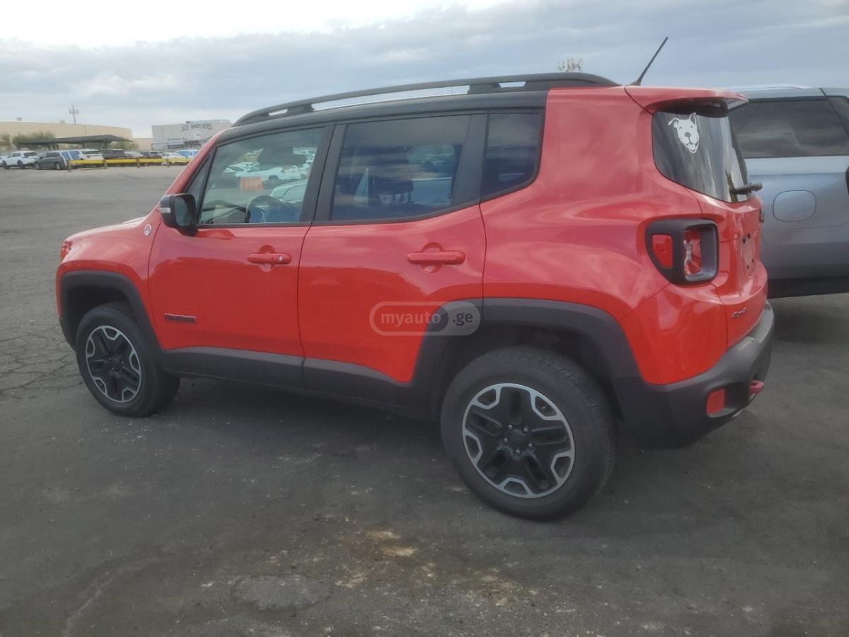 Jeep Renegade 2016 — photo 2
