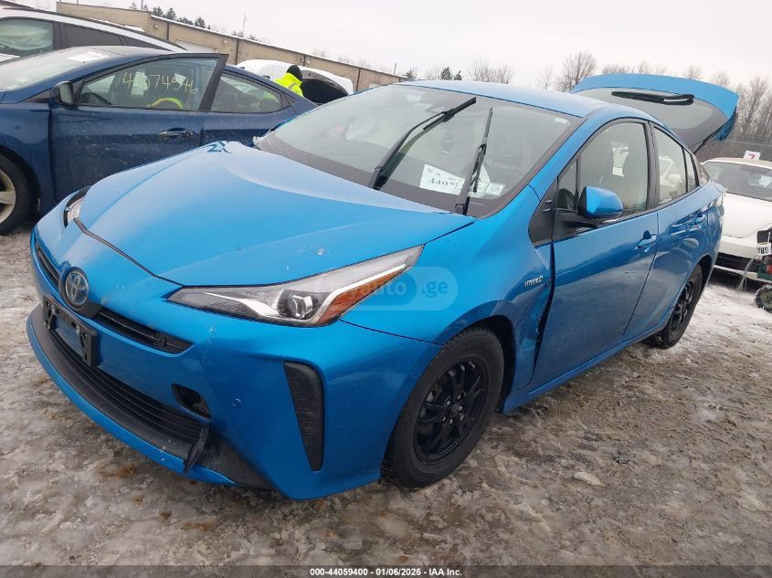 Toyota Prius 2021 — photo 2