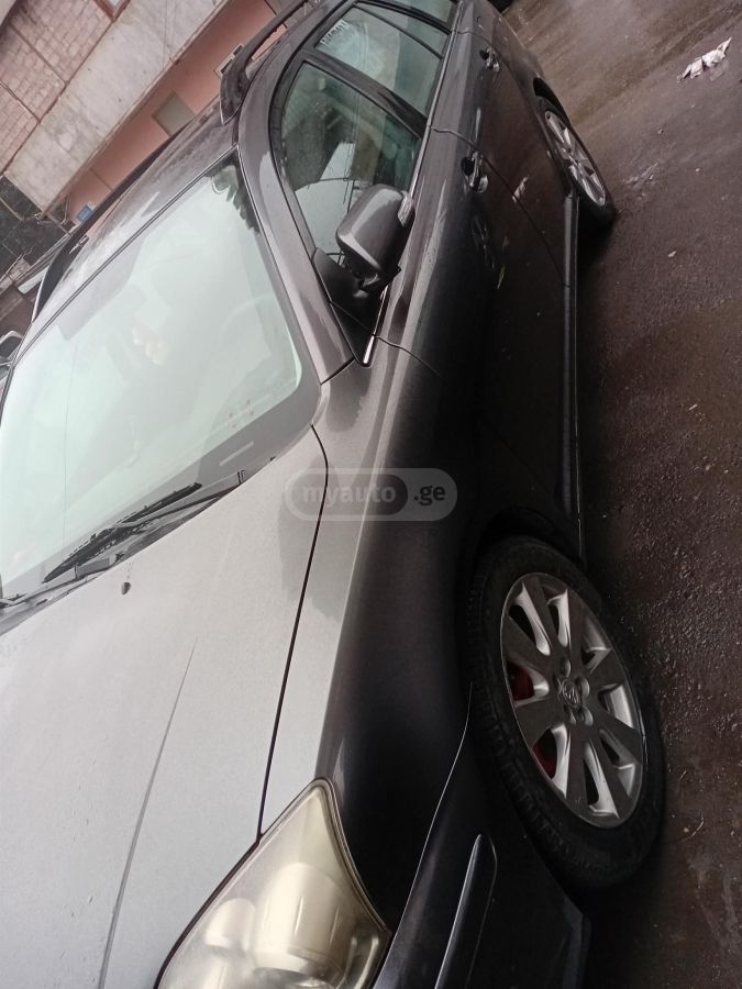 Toyota Avensis 2007 — photo 2