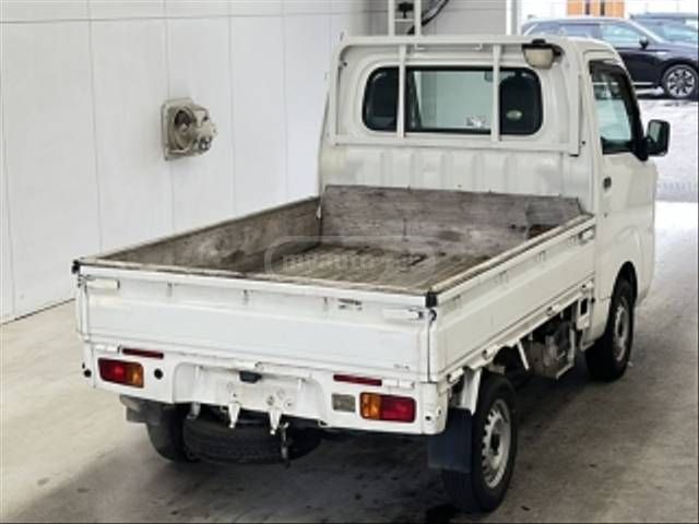Daihatsu Hijet Truck 2016 — photo 2