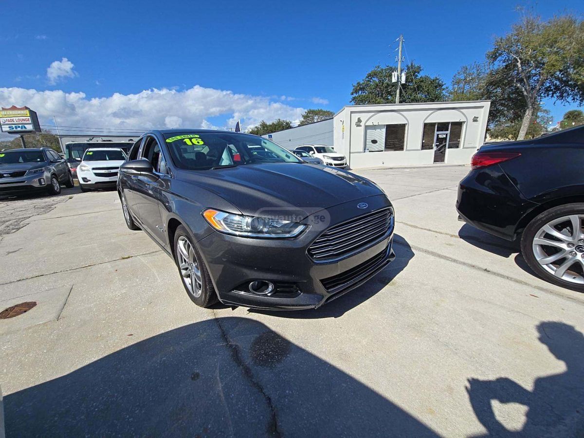 Ford Fusion 2016 — photo 2