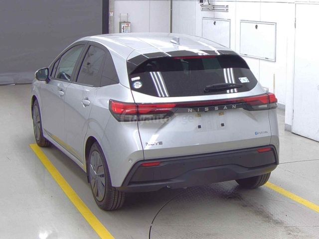 Subaru Forester 2023 — photo 2