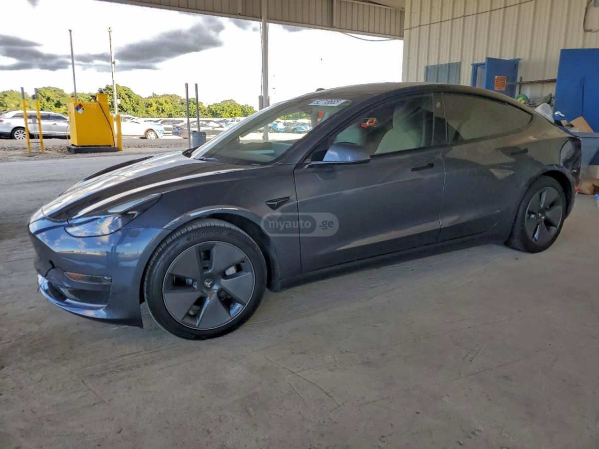 Tesla Model S