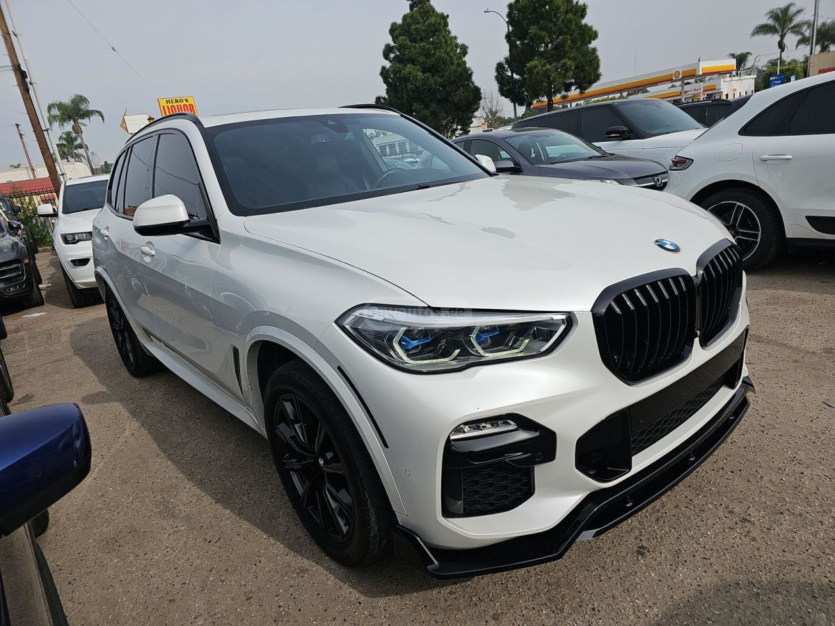BMW X5 2019 — photo 2