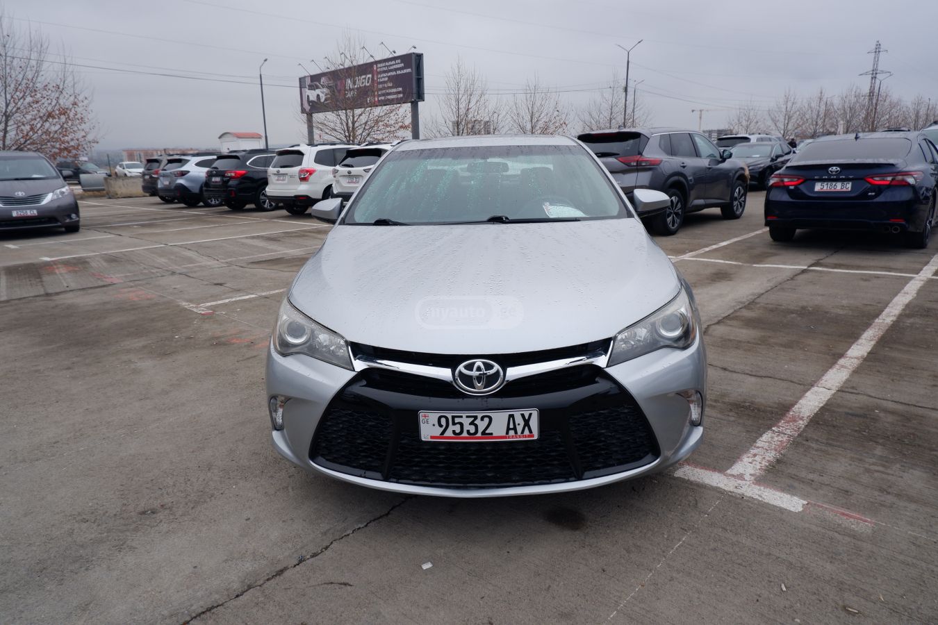 Toyota Camry 2015 — photo 2