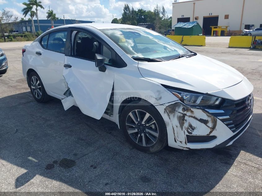 Nissan Versa 2024 — photo 2