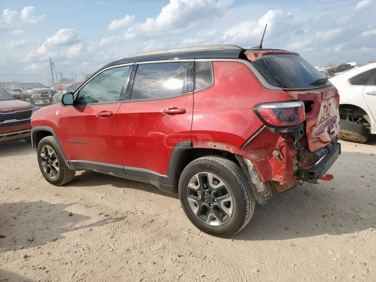 Jeep Compass 2018 — photo 2