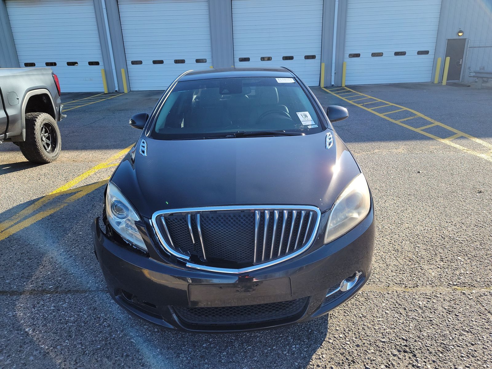 Buick Verano 2014 — photo 2