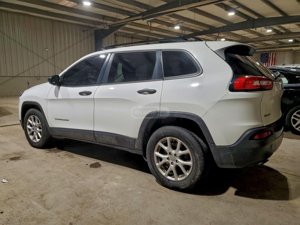 Jeep Cherokee 2016 — photo 2