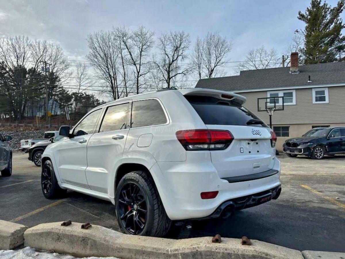 Jeep Grand Cherokee 2015 — photo 2