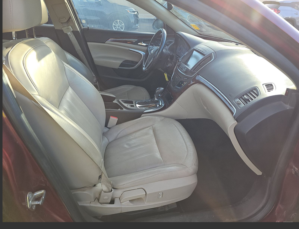 Buick Regal 2016 — photo 2