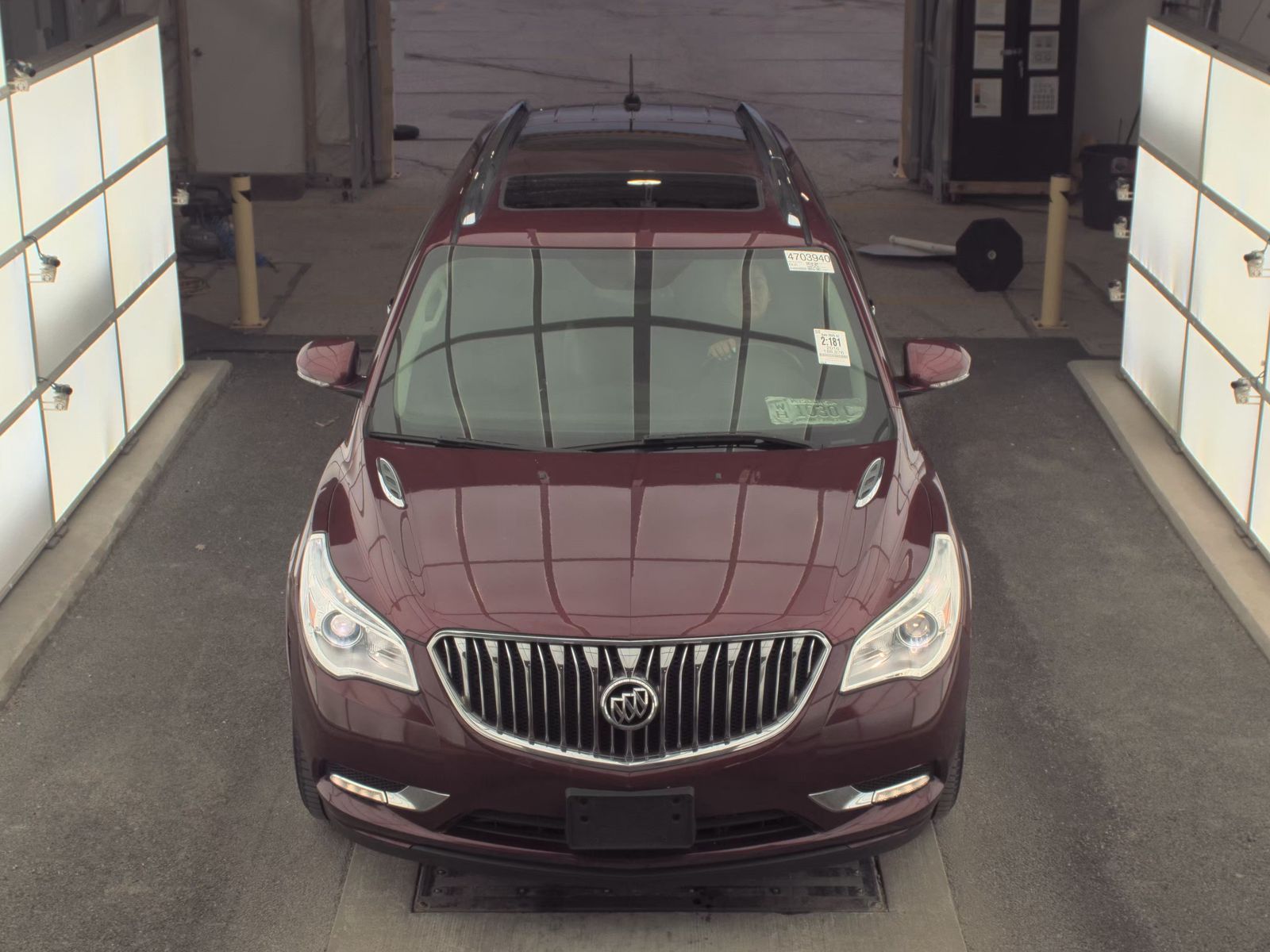 Buick Enclave 2016 — photo 2
