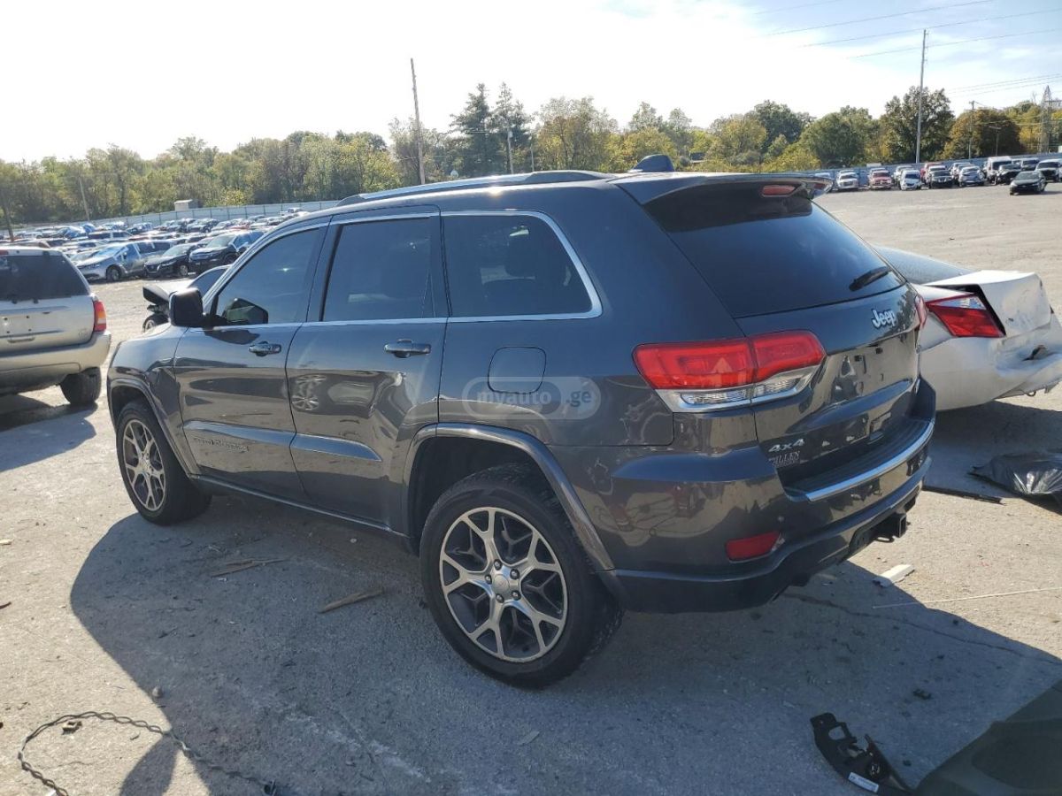 Jeep Grand Cherokee 2018 — photo 2