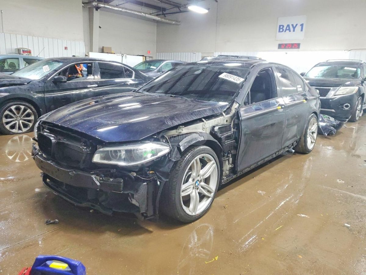 BMW 550