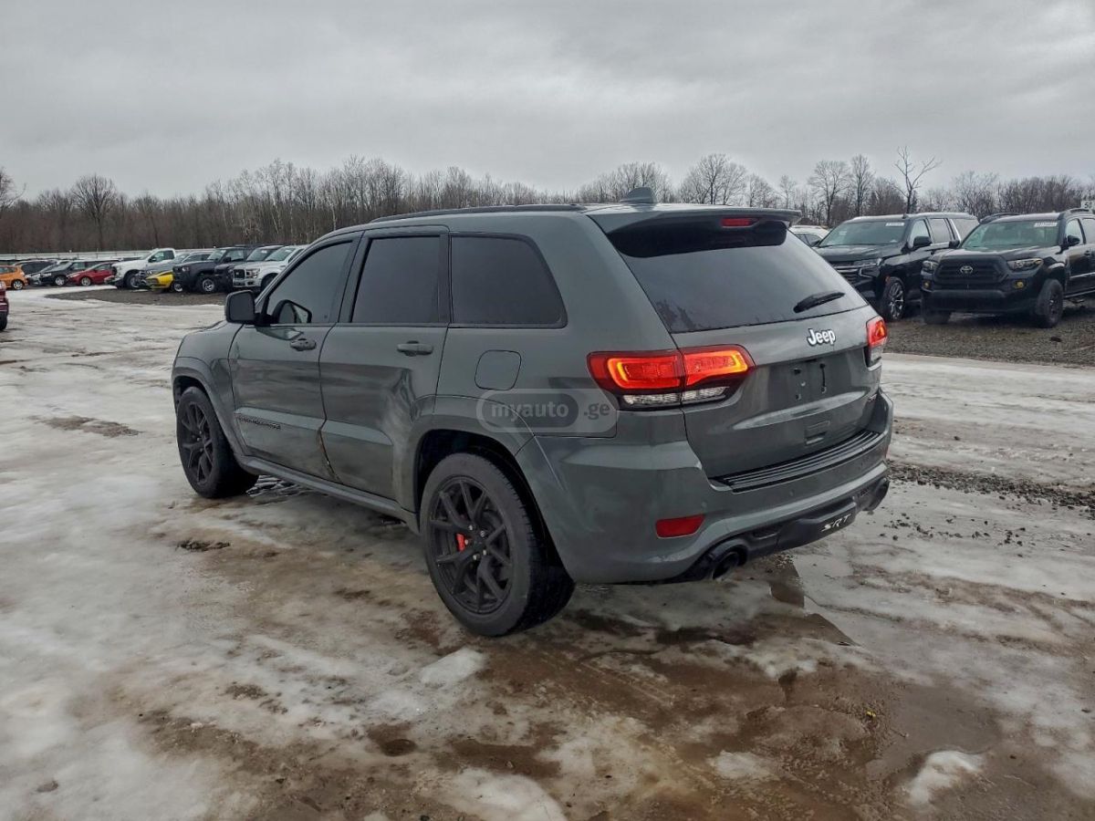 Jeep Grand Cherokee 2017 — photo 2
