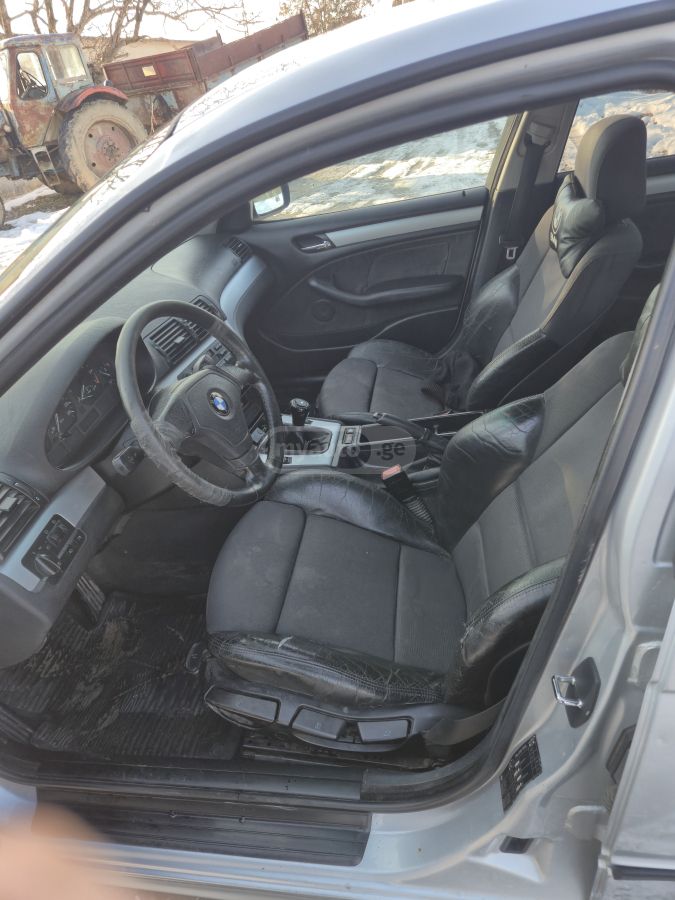 BMW 318 1998 — photo 2