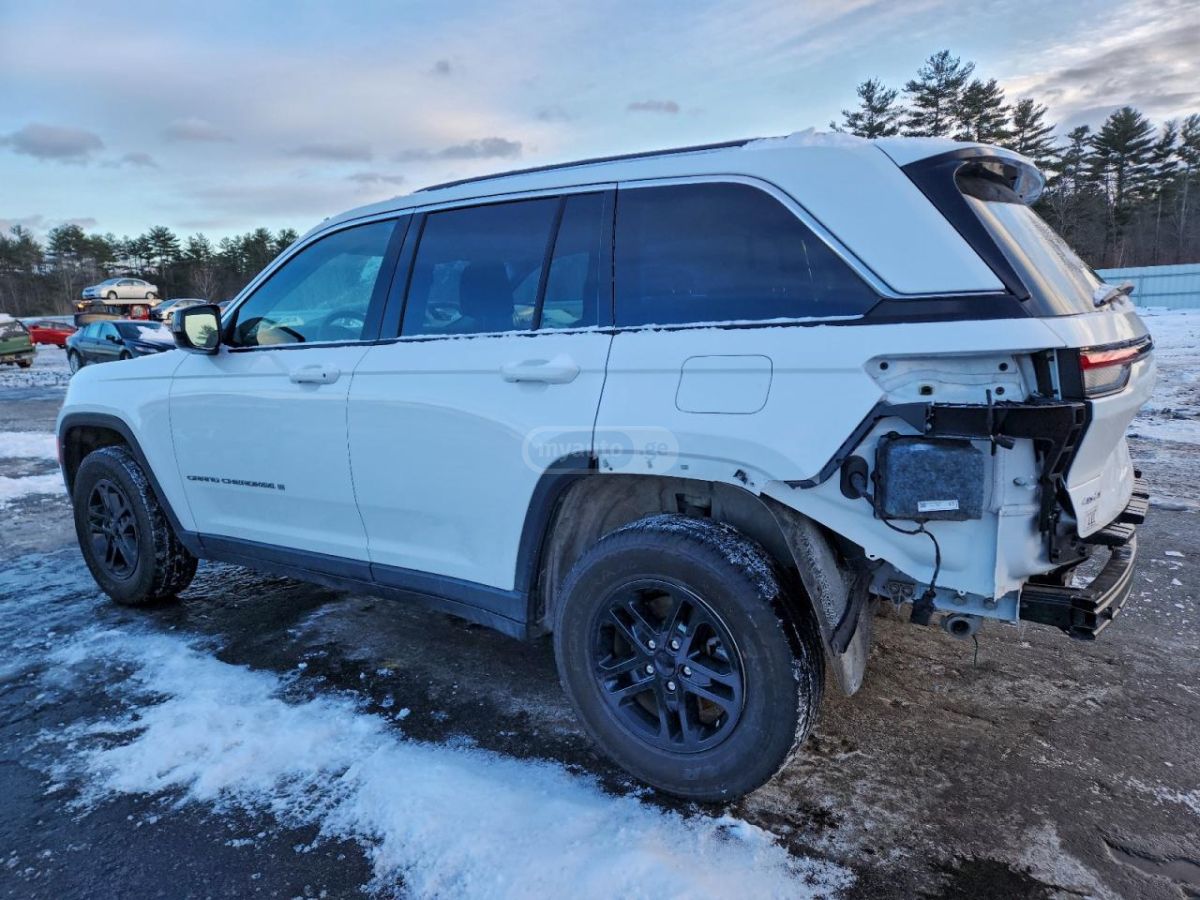 Jeep Grand Cherokee 2023 — photo 2