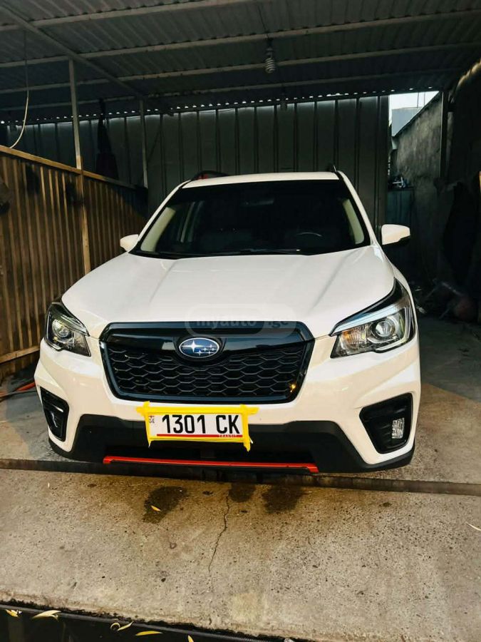Subaru Forester 2020 — photo 2