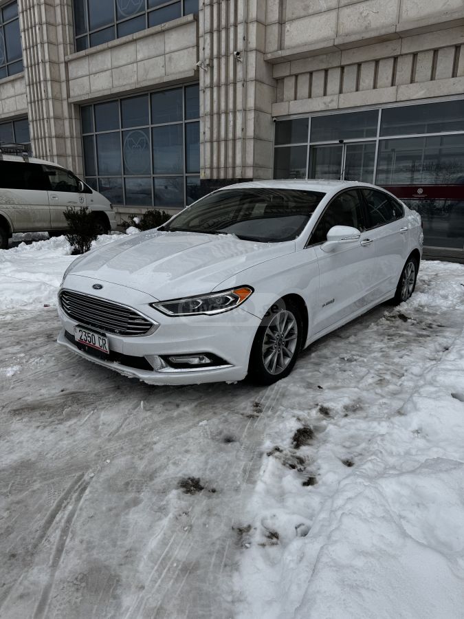 Ford Fusion 2017 — photo 2