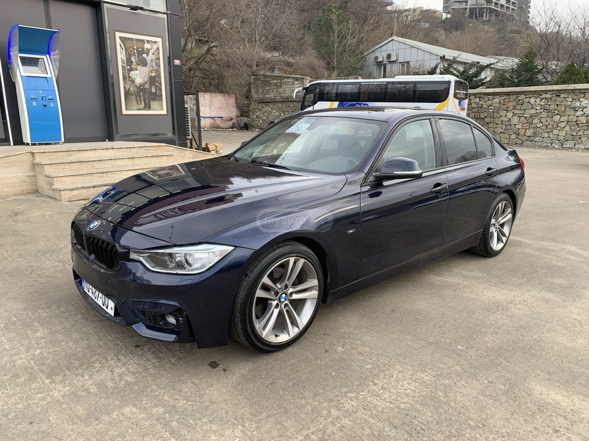 BMW 320 2014 — photo 2