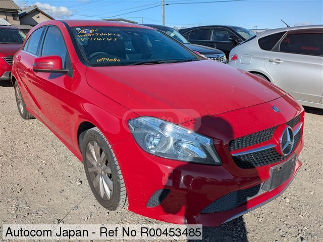 Mercedes-Benz A 180
