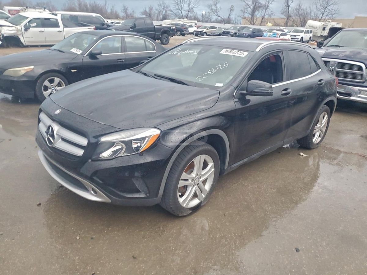 Mercedes-Benz GLA 250