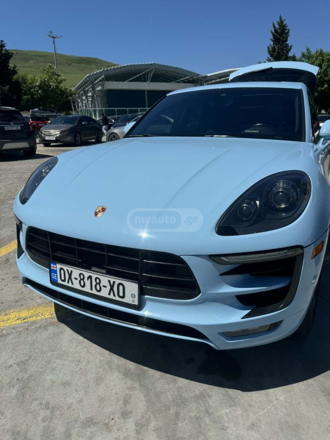 Porsche Macan 2018 — photo 2