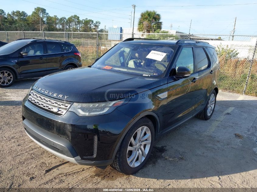 Land Rover Discovery 2018 — photo 2